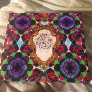 Urban Decay Alice Through Looking Glass Palette